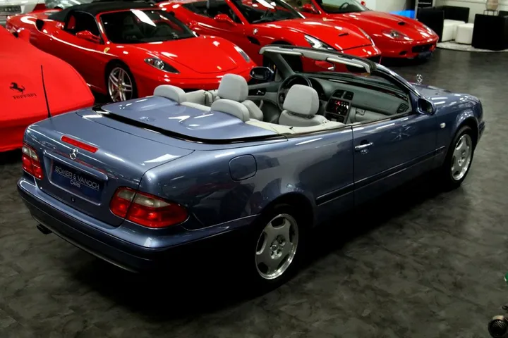 Mercedes-Benz CLK 200