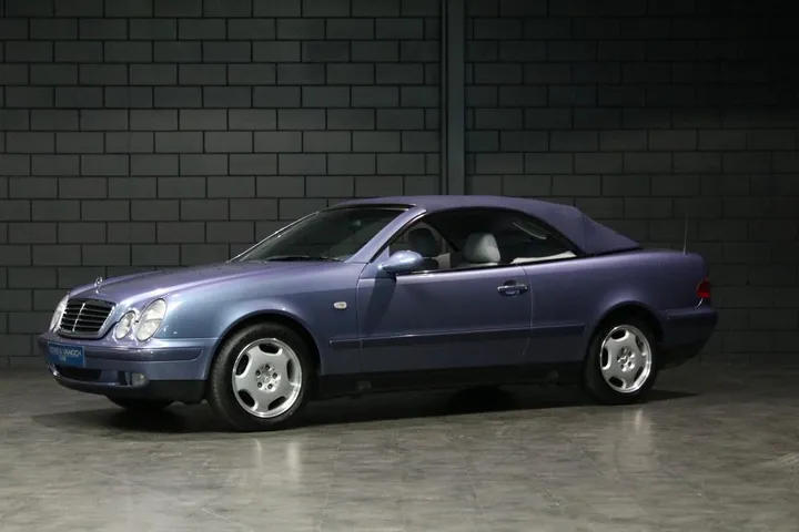 Mercedes-Benz CLK 200