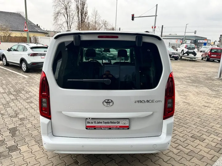 Toyota Proace City (Verso)