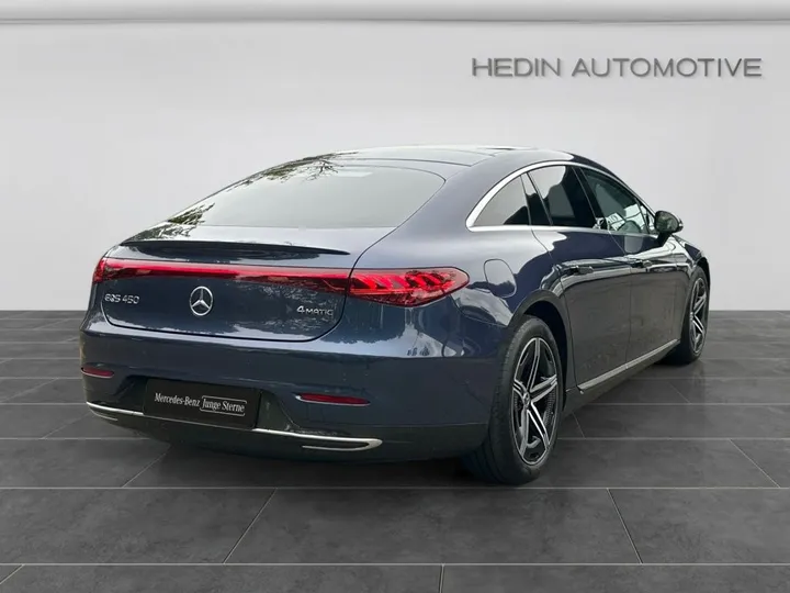 Mercedes-Benz EQS