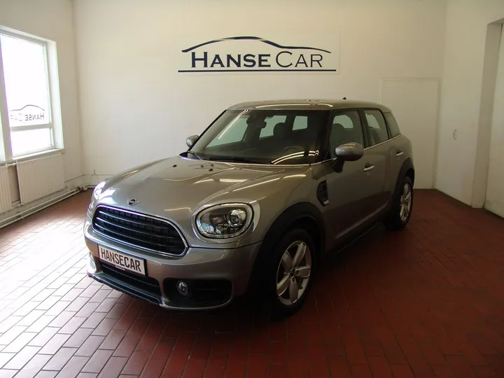 MINI One Countryman