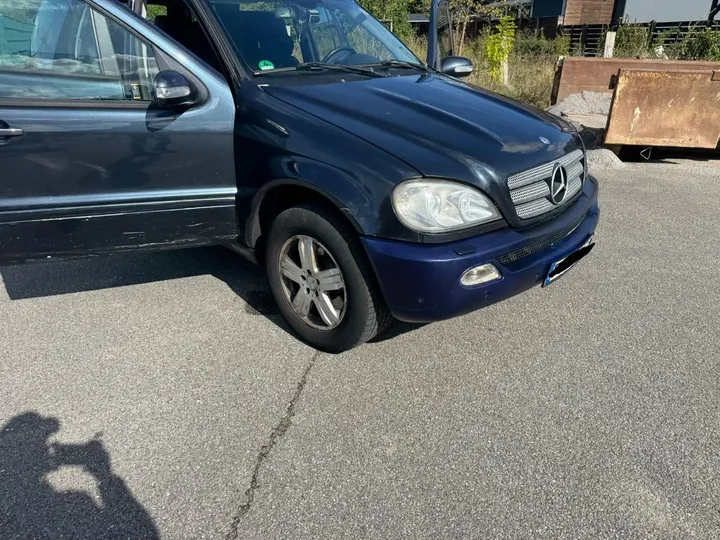 Mercedes-Benz ML 270