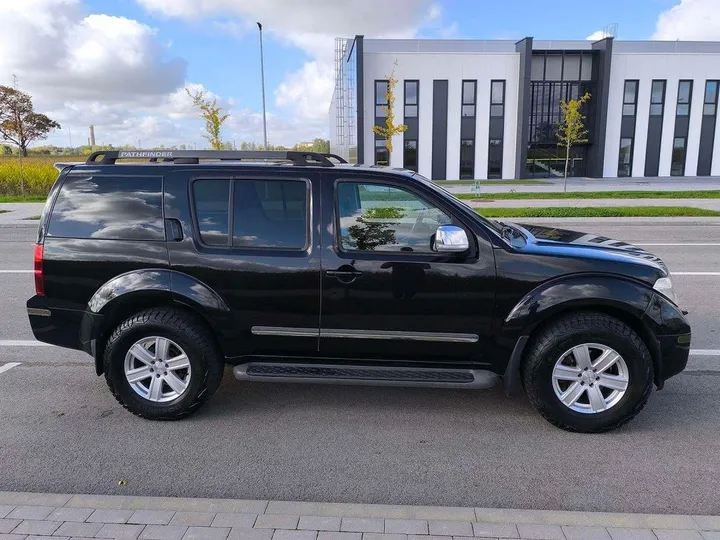 Nissan Pathfinder