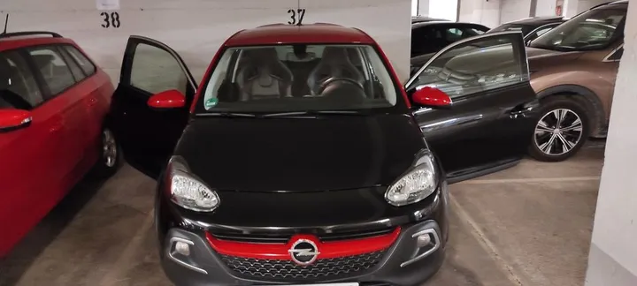 Opel Adam