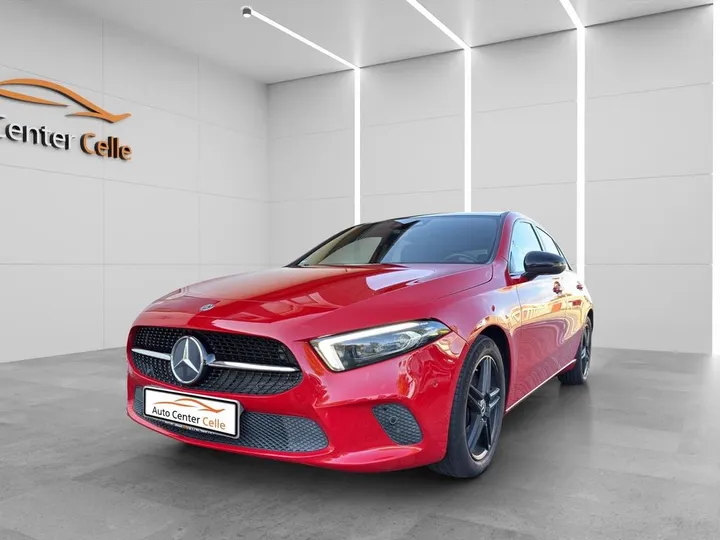 Mercedes-Benz A 220