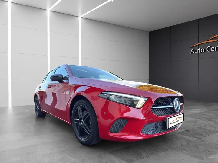 Mercedes-Benz A 220