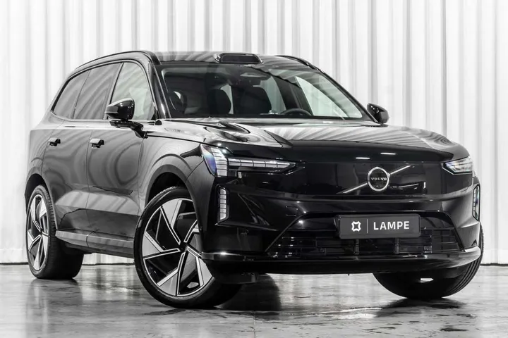 Volvo EX90