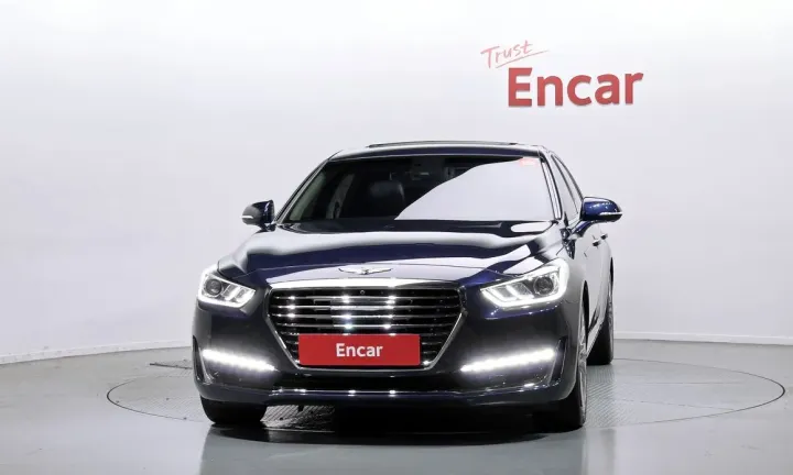 Genesis EQ900