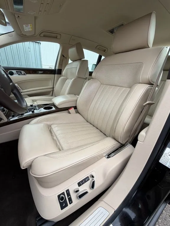 Volkswagen Phaeton