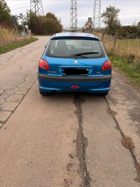 Peugeot 206