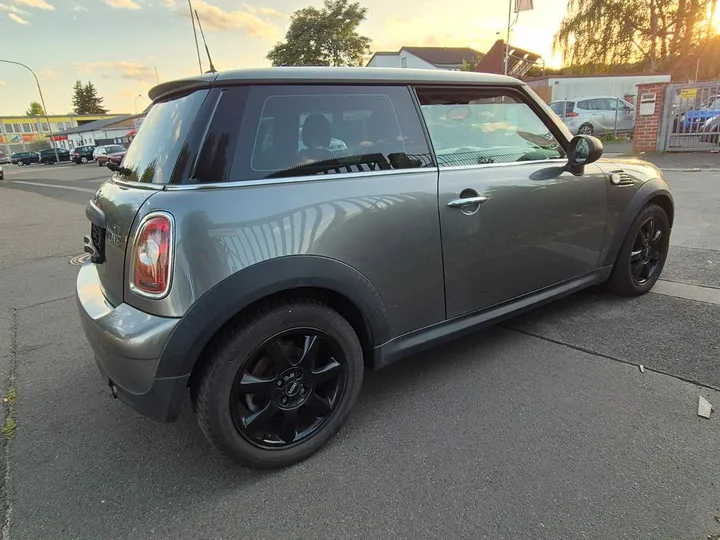 MINI ONE