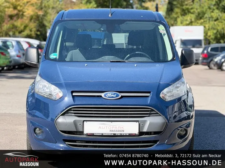 Ford Grand Tourneo