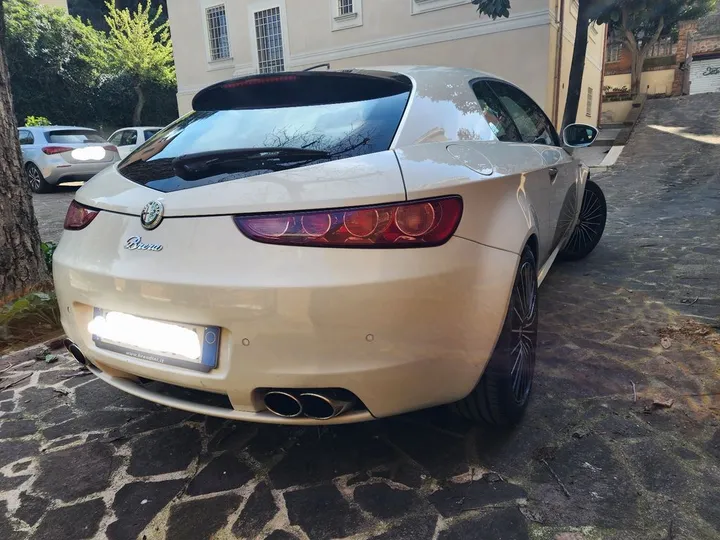 Alfa Romeo Brera