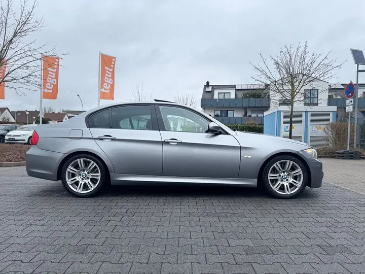 BMW 335