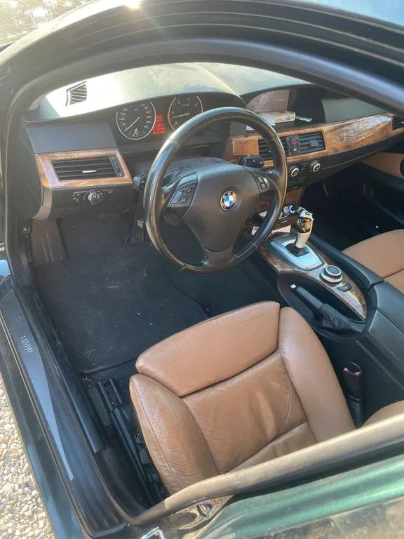 BMW 230