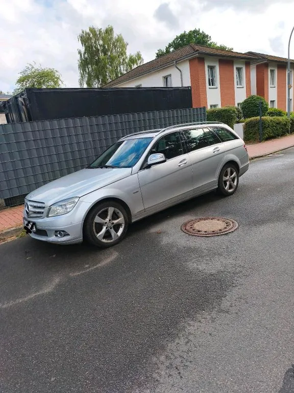 Mercedes-Benz C 320