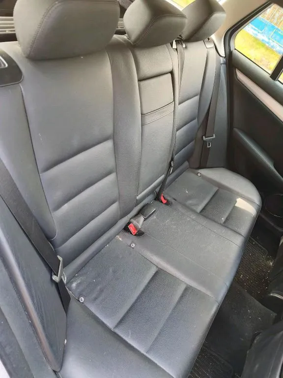 Mercedes-Benz C 320