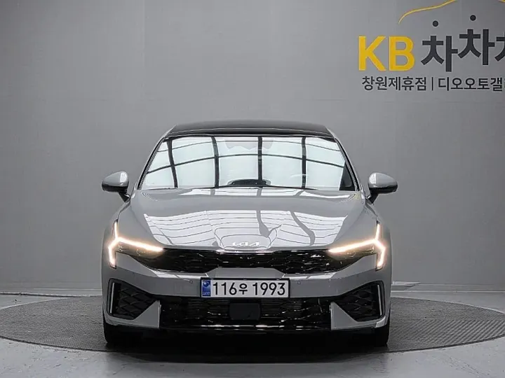 Kia K5