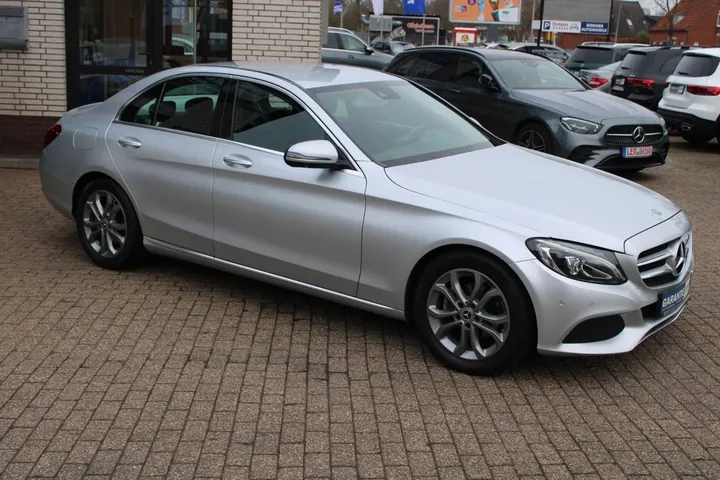 Mercedes-Benz C 180