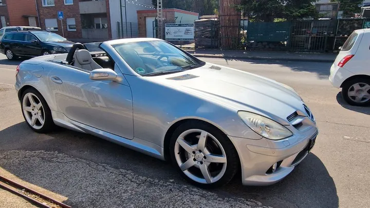 Mercedes-Benz SLK 350