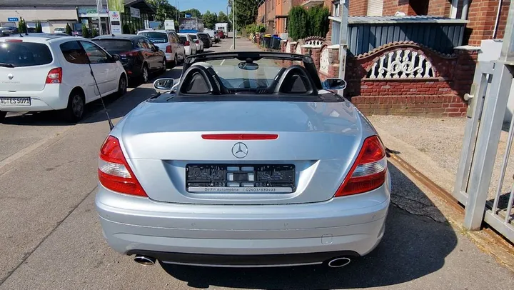 Mercedes-Benz SLK 350