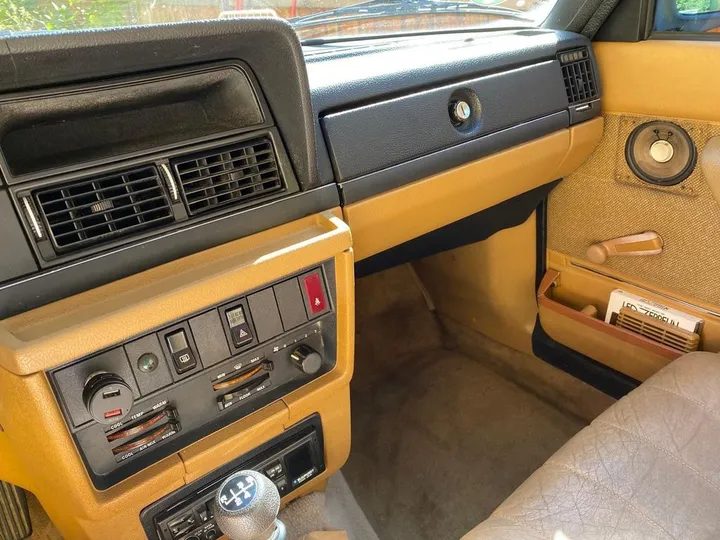 Volvo 240