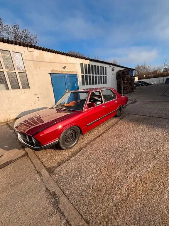 BMW 520