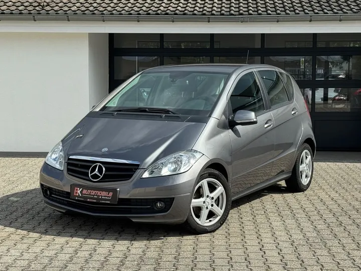 Mercedes-Benz A 180