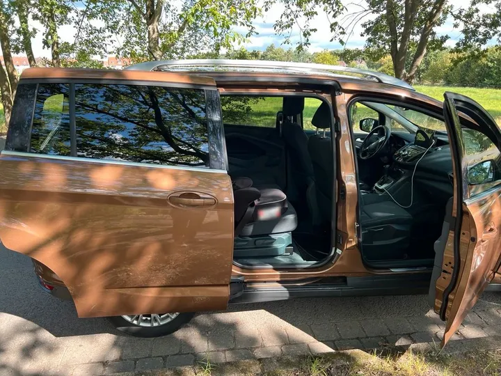 Ford Grand C-Max