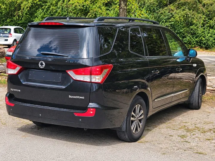 Ssangyong Rodius