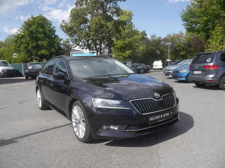 Škoda Superb