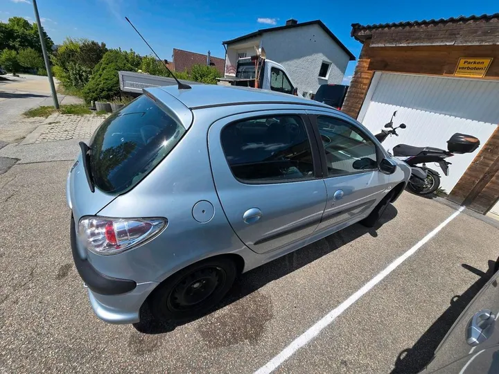 Peugeot 306