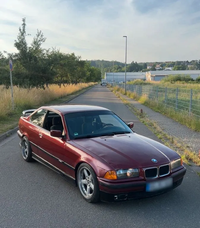 BMW 318