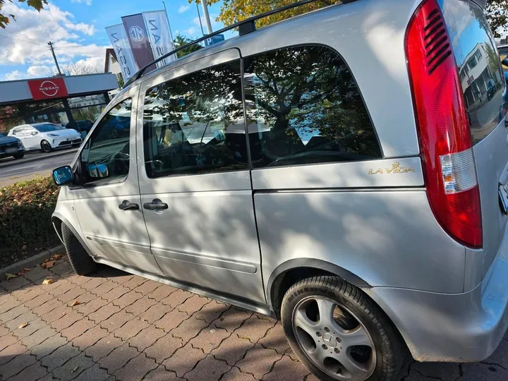 Mercedes-Benz Vaneo