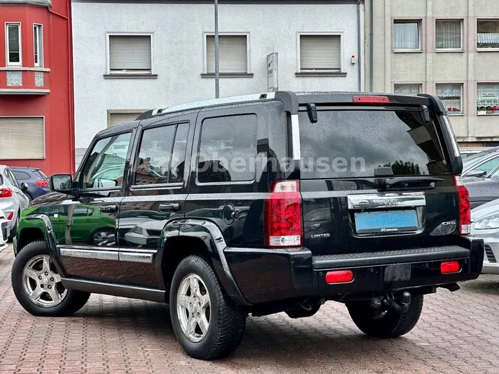 Jeep Commander