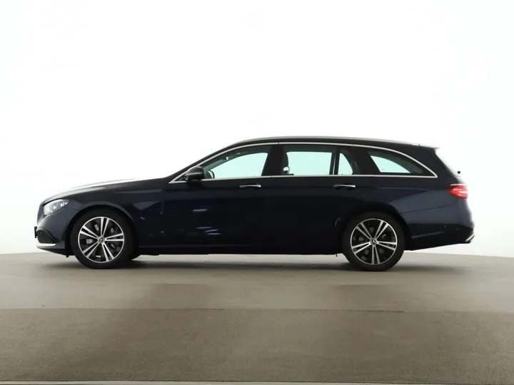Mercedes-Benz E 400