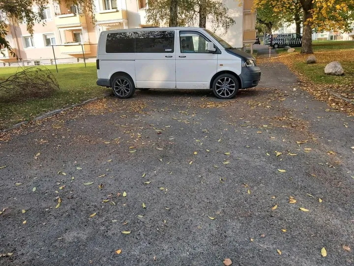 Volkswagen T5 Caravelle