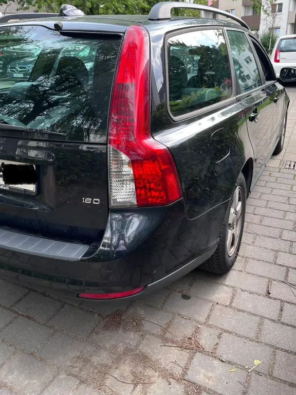 Volvo V50