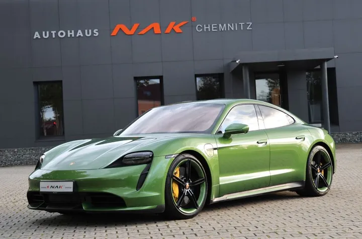 Porsche Taycan