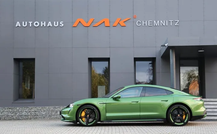 Porsche Taycan
