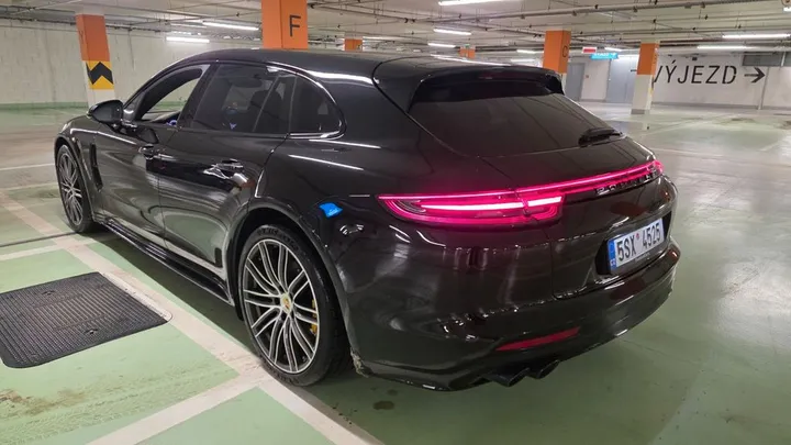 Porsche Panamera