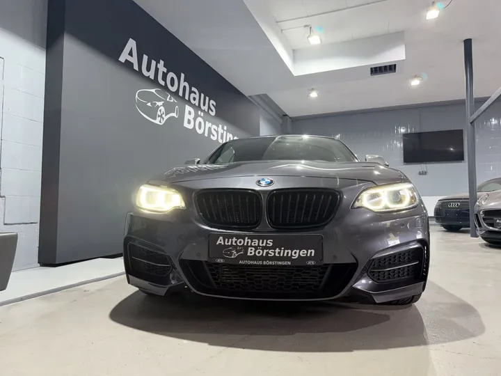 BMW M235