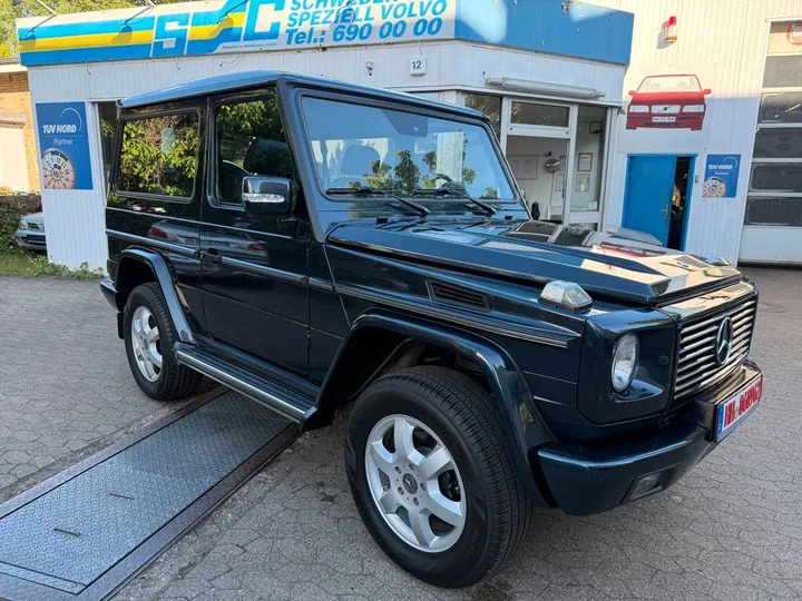 Mercedes-Benz G 400