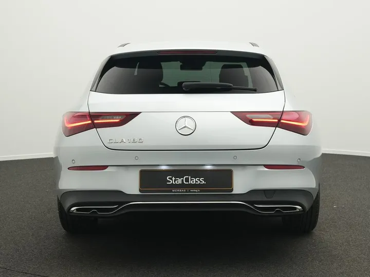 Mercedes-Benz CLA 180