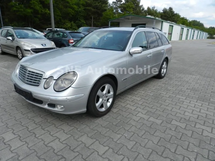 Mercedes-Benz E 270