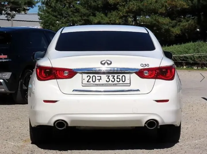 Infiniti Q50
