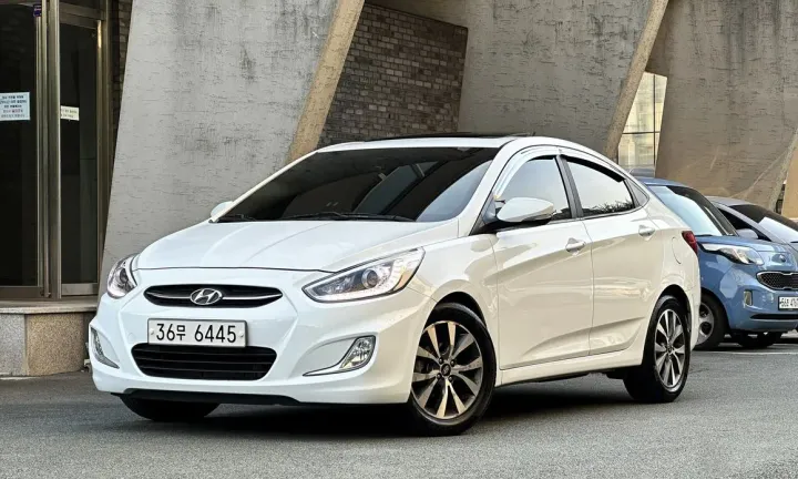 Hyundai Accent