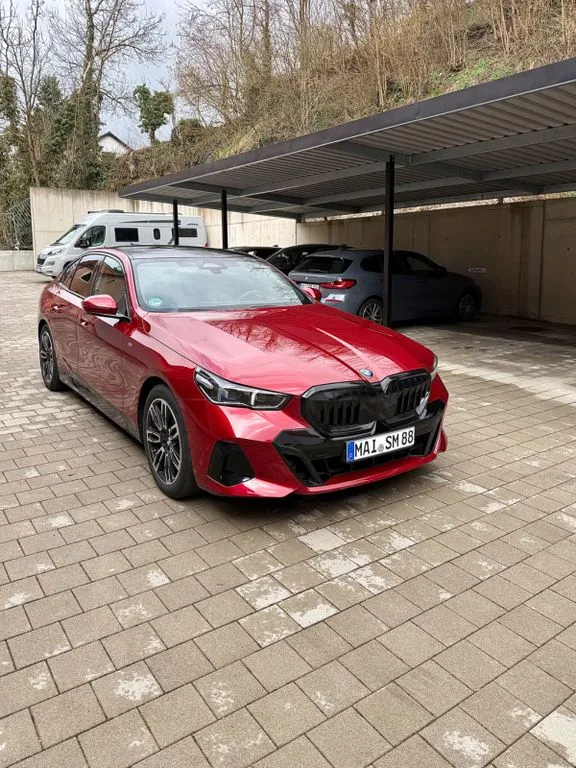 BMW 520