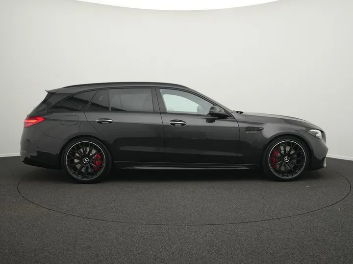 Mercedes-Benz C 63 AMG