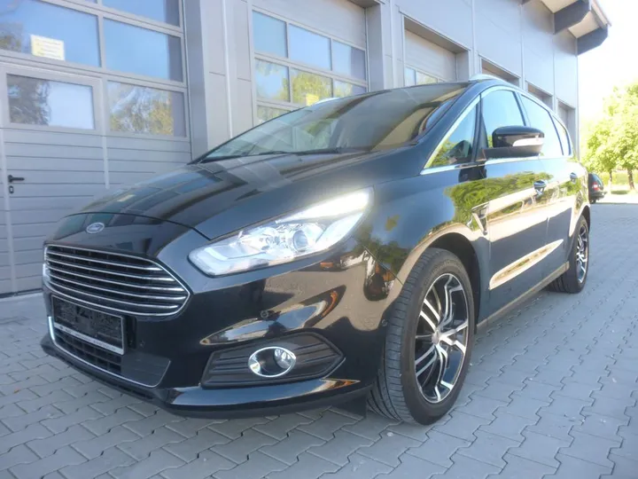 Ford S-Max